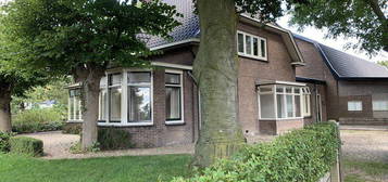 Ressensestraat 32