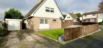 4 bed detached house for sale