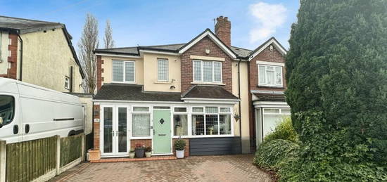 5 bedroom semi-detached house for sale