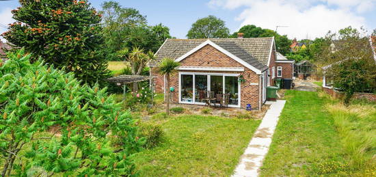 2 bed detached bungalow for sale