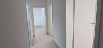 +++WUNDERSCHÖNE 4 RAUMWOHNUNG M. BALKON+++2 BÄDER M. DUSCHE U. WANNE+FBH+ABSTELLKAMMER++UVM.++