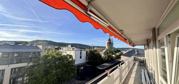 Attraktive 3-Zimmer-Wohnung mit Panoramabalkon im Herzen von Lörrach