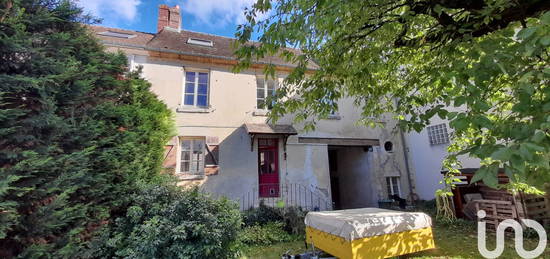 Maison de village 3 étages  à vendre, 7 pièces, 3 chambres, 140 m²