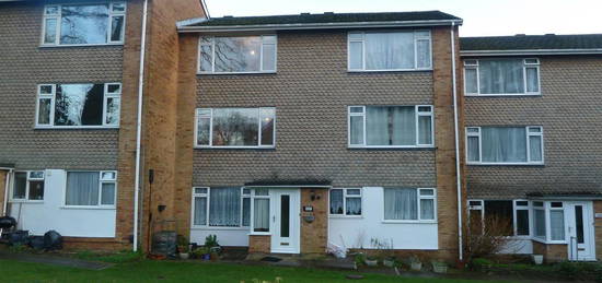 Flat to rent in Winchester Road, Shirley, Southampton SO16