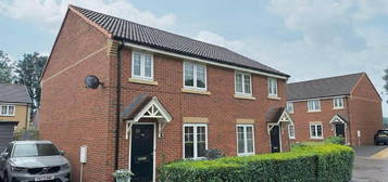 3 bedroom semi-detached house