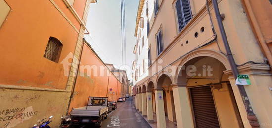 Monolocale via del Fossato, Saragozza dentro le Mura, Bologna