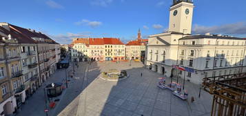 70,7 m2 – 2 pokoje – 3 piętro, Główny Rynek 15