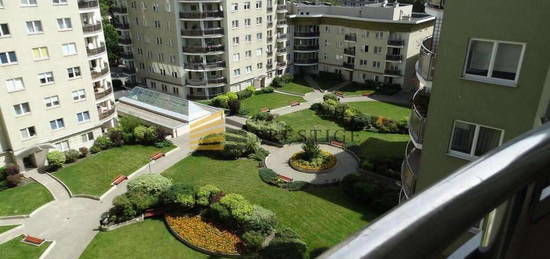 Luksusowy apartament z pięknym widokiem na Warszaw