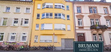 BRUMANI | Top-Lage im Zentrum Freiburgs: 1-Zimmer-Wohnung mit Aufzug, Einbauküche & opt. Stellplatz