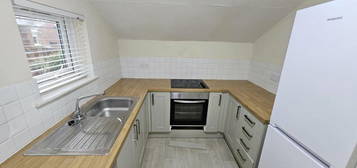 2 bedroom terraced house