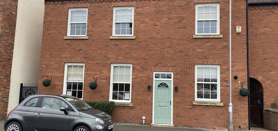 Link-detached house to rent in Mart Lane, Stourport-On-Severn DY13