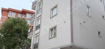 Çekmeköy Kirazlıdere Mahallesinde 1+1 Eşyalı daire