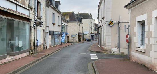 Magasin avec possibilité de le transformer en logement