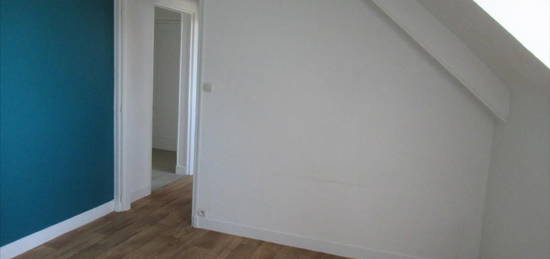 Appartement  à louer, 3 pièces, 2 chambres, 50 m²