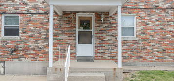 1002 E Capitol Ave APT 9, Jefferson City, MO 65101