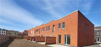 Wir verkaufen unser wunderschönes Musterhaus mit Vollkeller mitten in Schleswig!
