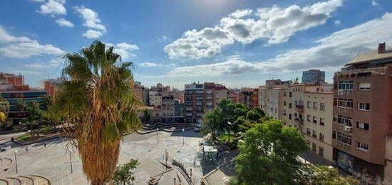 Piso en venta en calle de Santa Engràcia