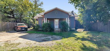 2825 S 11th St, Abilene, TX 79605