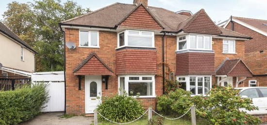 4 bedroom semi-detached house