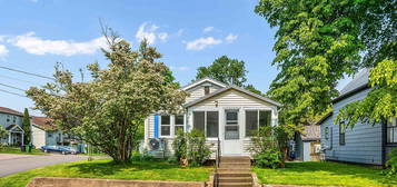 116 Spring Park Rd, Charlottetown, PE C1A 3Y6