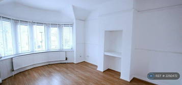 1 bedroom flat