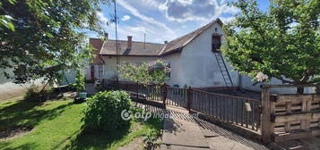 Kecskemét, Kecskeméti kistérség, ingatlan, eladó, ház, 55 m2