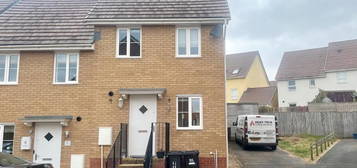 2 bedroom semi-detached house to rent