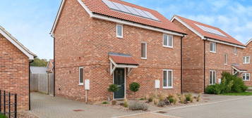 2 bed detached house for sale