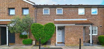 2 bed terraced house to rent