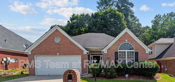 2803 Newtons Crest Cir, Snellville, GA 30078