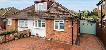 Bungalow for sale in Bedfont Close, Bedfont, Feltham TW14