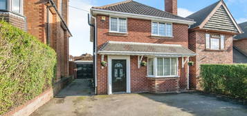 3 bed detached house for sale