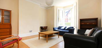 5 bedroom terraced house to rent