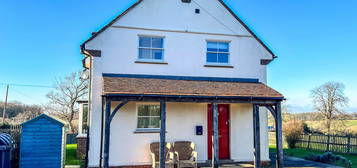 3 bed detached house to rent