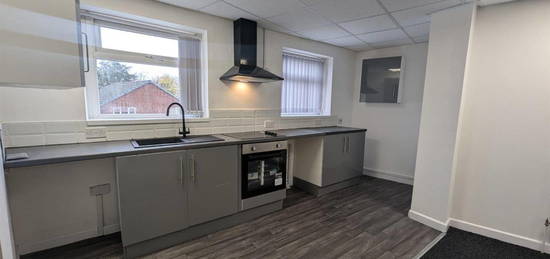 Property to rent in High Street, Brownhills, Walsall WS8