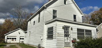 309 W Smith St, Corry, PA 16407