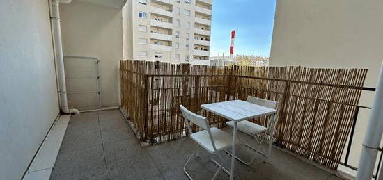 Studio  à louer, 1 pièce, 34 m², Étage 3/–