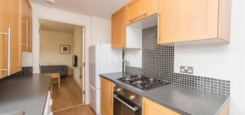 Flat to rent in Malcolm Street, Heaton, Newcastle Upon Tyne NE6