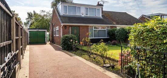 3 bedroom semi-detached bungalow for sale