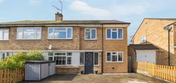 4 bedroom semi-detached house for sale