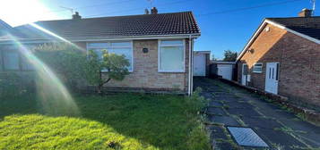 2 bedroom semi-detached bungalow to rent