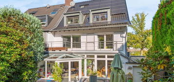 Modernisiertes Familienparadies: Ca. 253 m², Kamin, Wintergarten & hervorragende Energieeffizienz