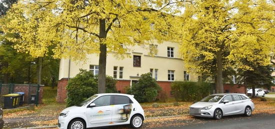 Familien aufgepasst, tolle Wohnung mit Balkon, Stellplatz und geräumiger Küche