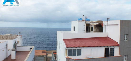 Piso en venta en Calle Mar Cantábrico, Casa Ayala - Costa Ayala