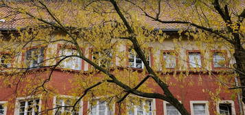 Geräumige 2-Zimmerwohnung im Altbau nahe Schloßstraße