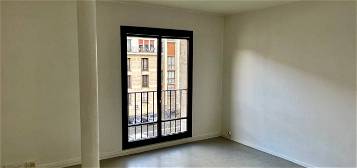 Appartement  à louer, 2 pièces, 1 chambre, 47 m²
