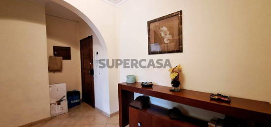 Apartamento T3 no Centro de Faro