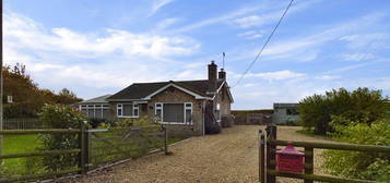 2 bed detached bungalow for sale