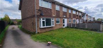 Flat to rent in Deans Road, East Park, Wolverhampton WV1