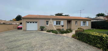 Maison de plain pied à Fontenay-le-Comte